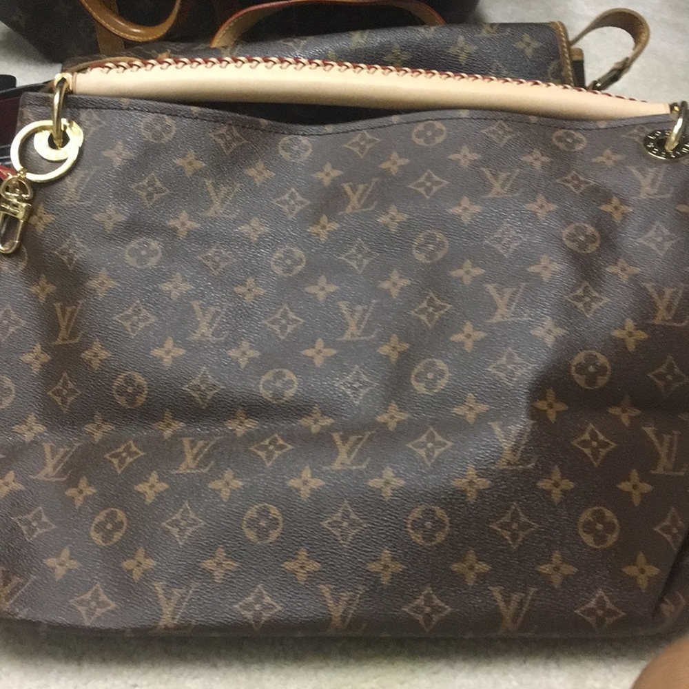 Louis Vuitton travel bag with dust bag - Picture 4 of 4